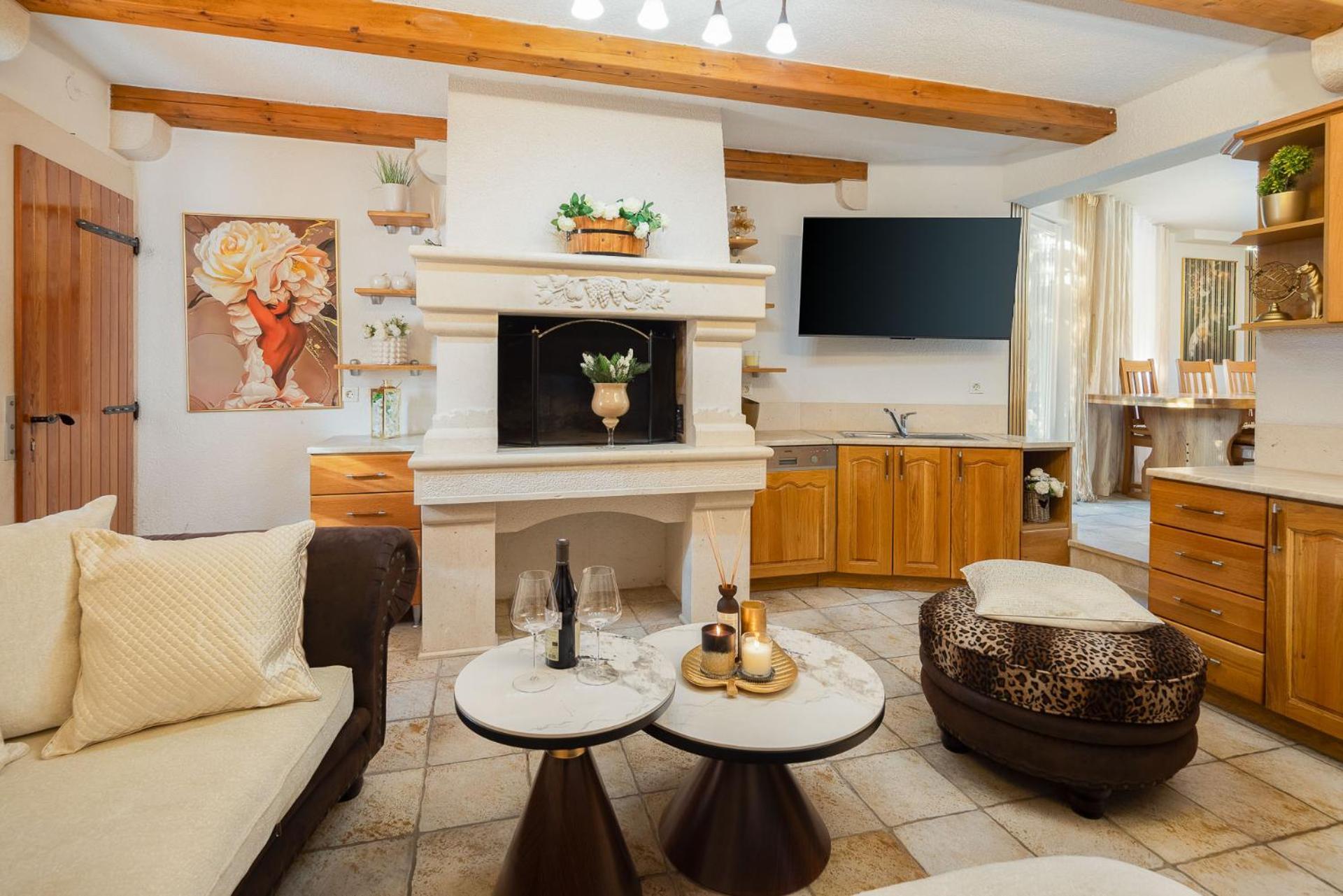 Beachfront Apartment Romilda Makarska Exterior photo